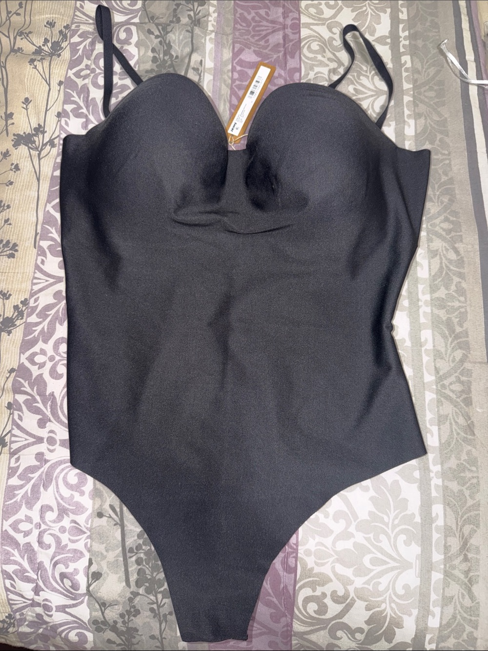 SKIMS Body Molded Underwire Bodysuit